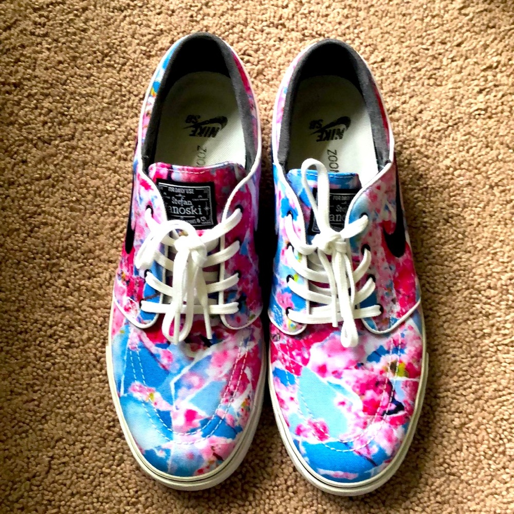 Nike SB Satire II